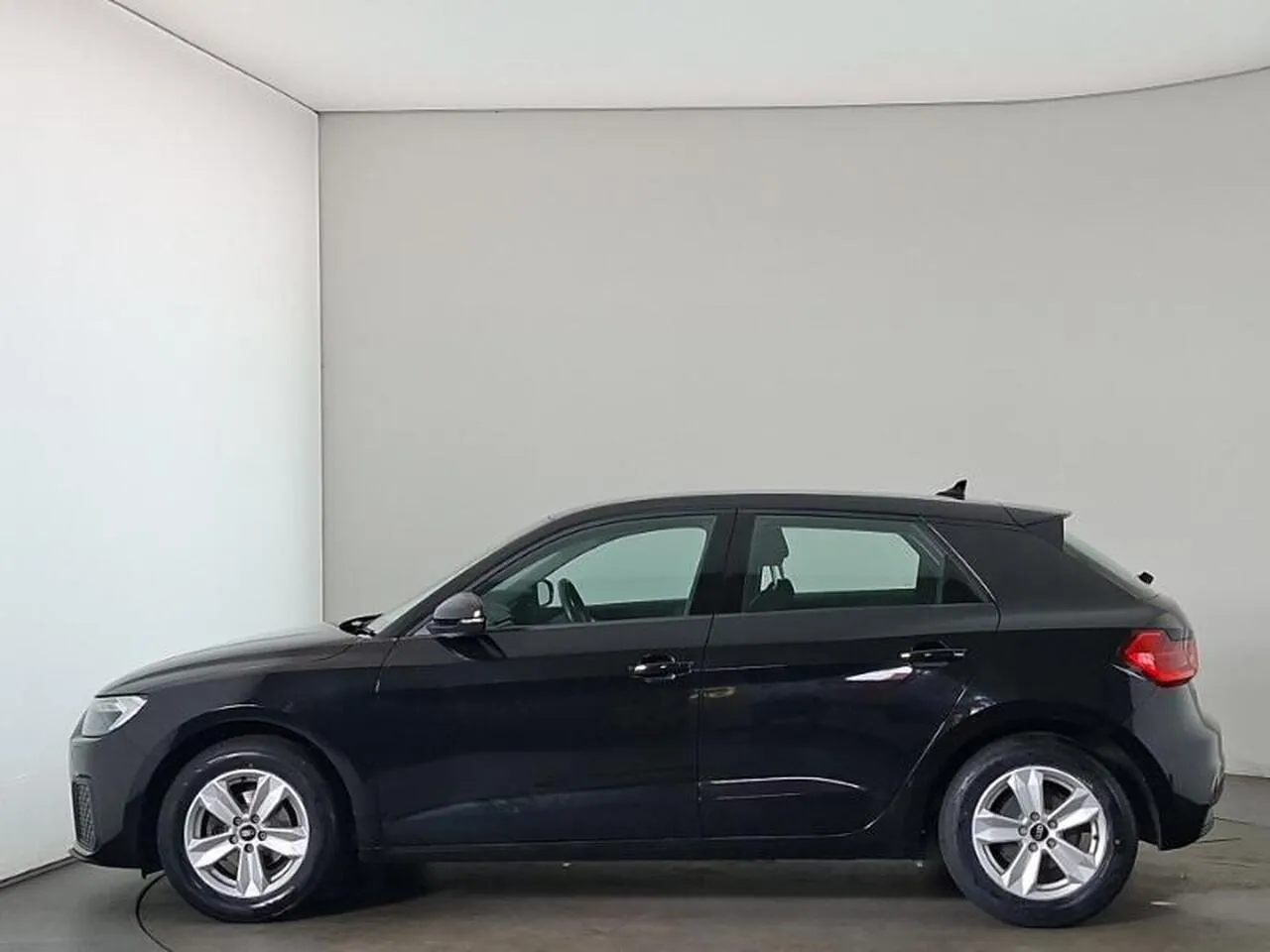 Audi A1 2023 photo 4