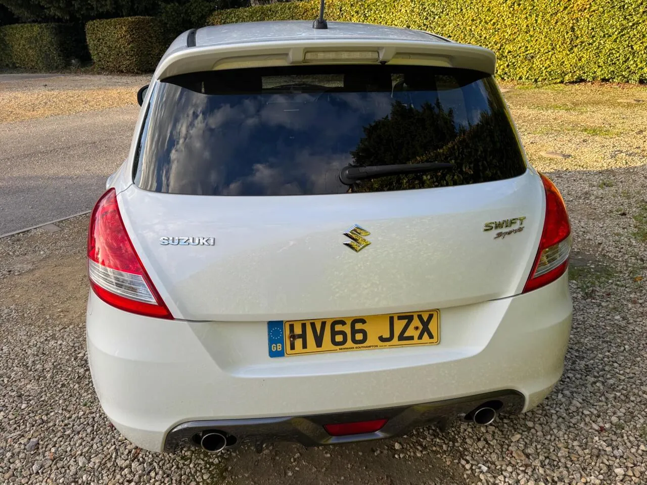 Suzuki Swift 2016 photo 4