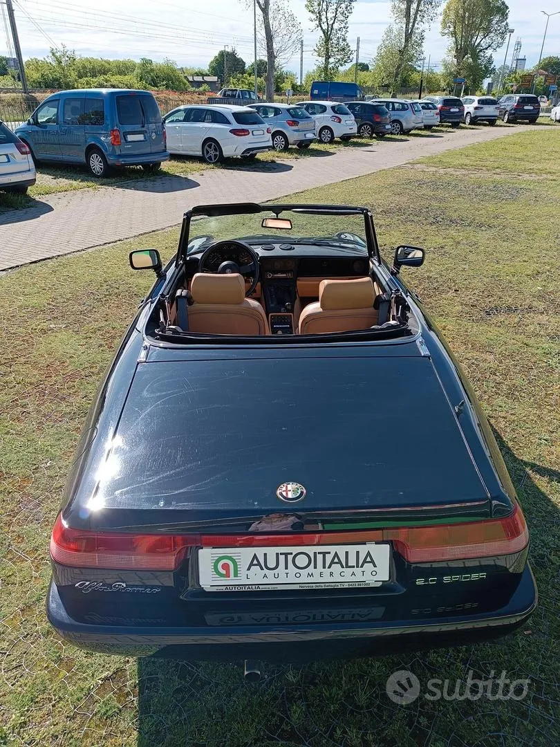 Alfa Romeo Spider 1992 photo 5