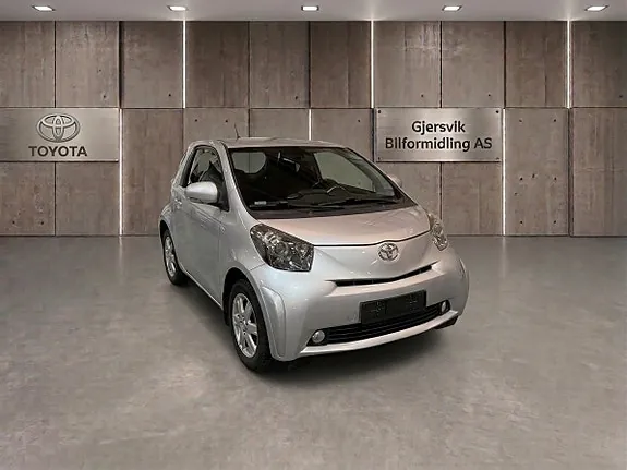 Toyota Iq