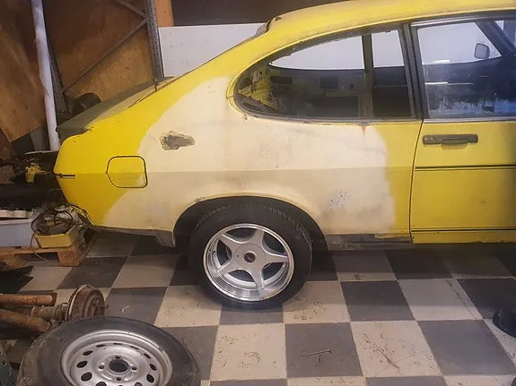 Ford Capri 1976 photo 3