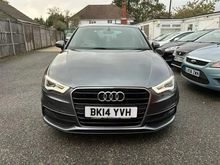 Audi A3 2014 photo 2