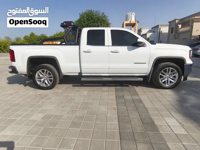 GMC Sierra 2017 photo 2