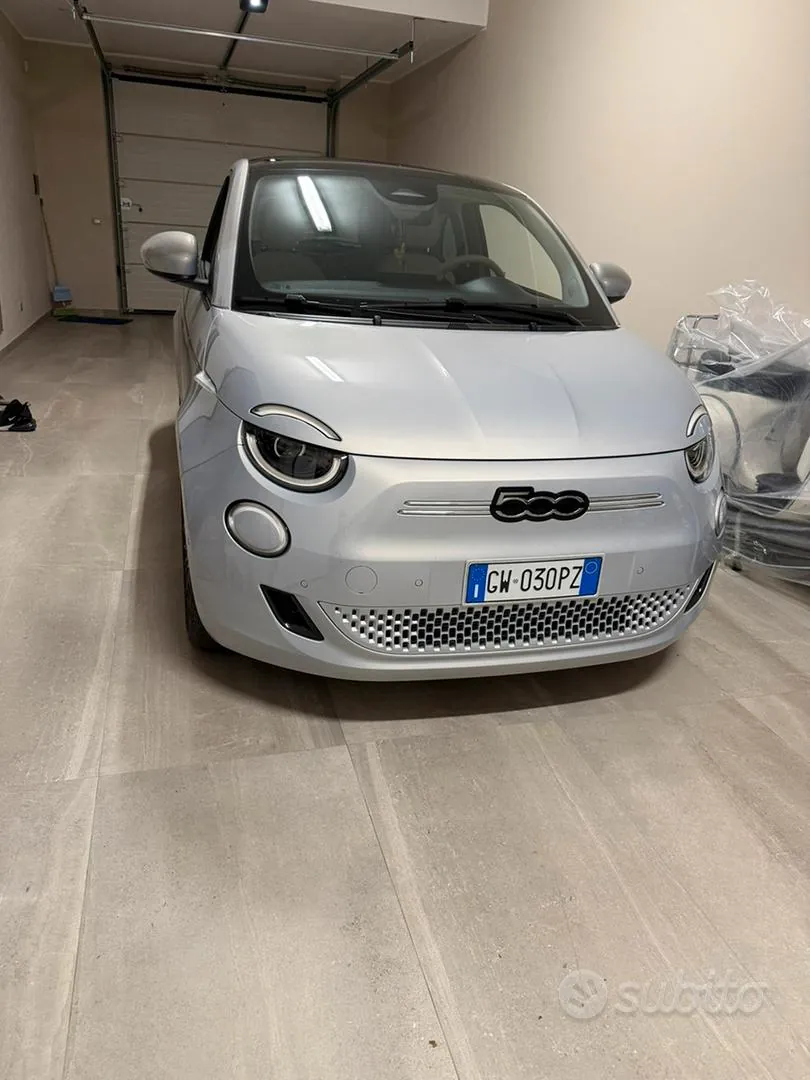 Fiat 500E