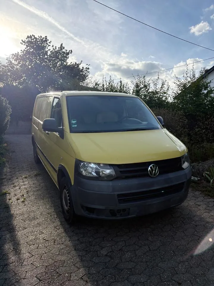 Volkswagen T5