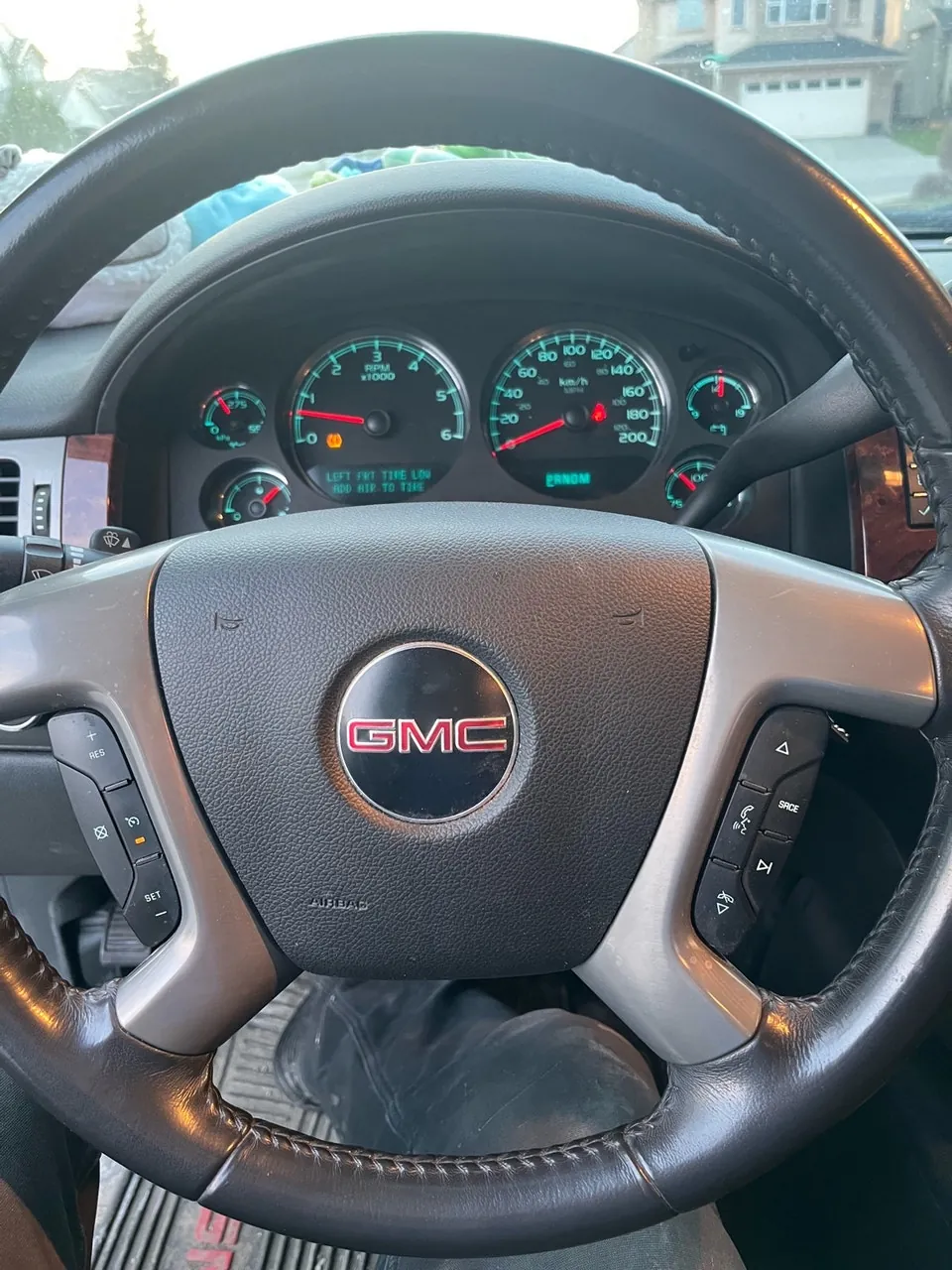 GMC Sierra 2011 photo 5