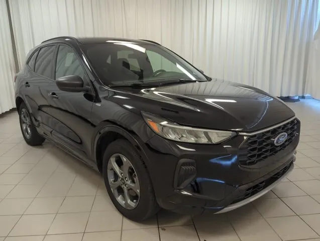 Ford Escape 2024 photo 2