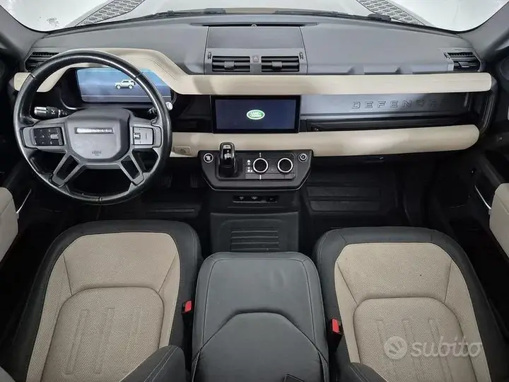 Land Rover Defender 2022 photo 4