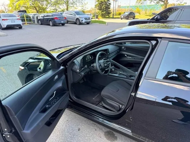 Hyundai Elantra 2026 photo 3