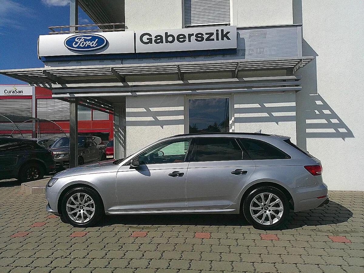 Audi A4 2016 photo 2