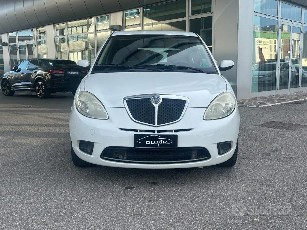 Lancia Ypsilon 2008 photo 4