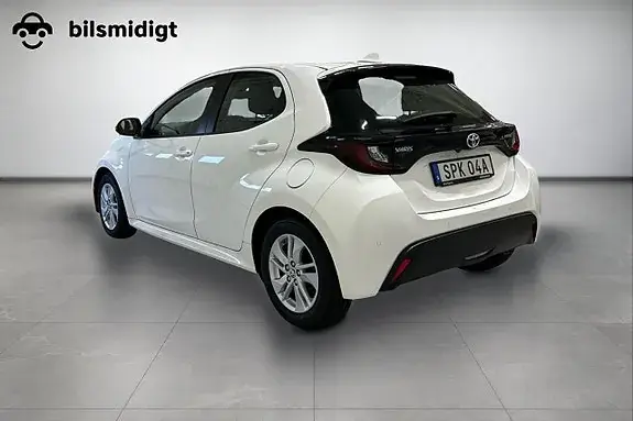 Toyota Yaris 2023 photo 3