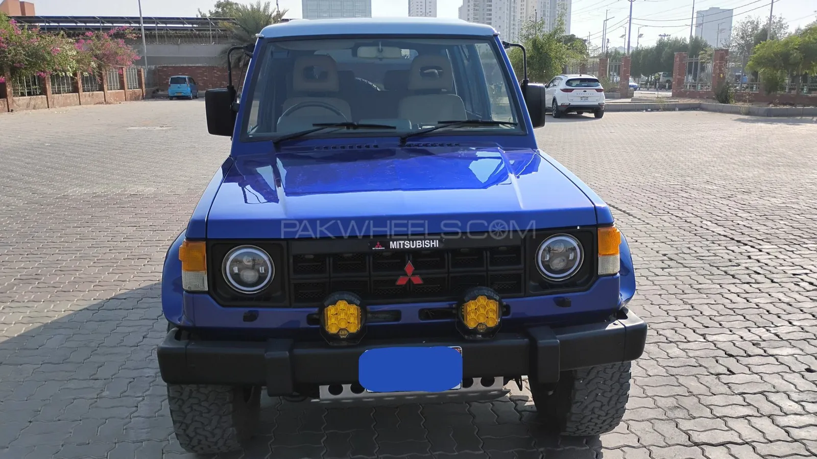 Mitsubishi Pajero