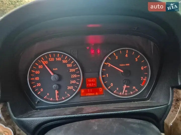 BMW 3 Series 2005 photo 5