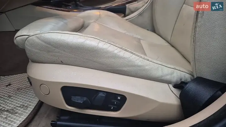 BMW 3 Series 2005 photo 3
