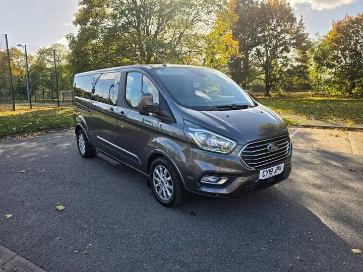Ford Tourneo Custom