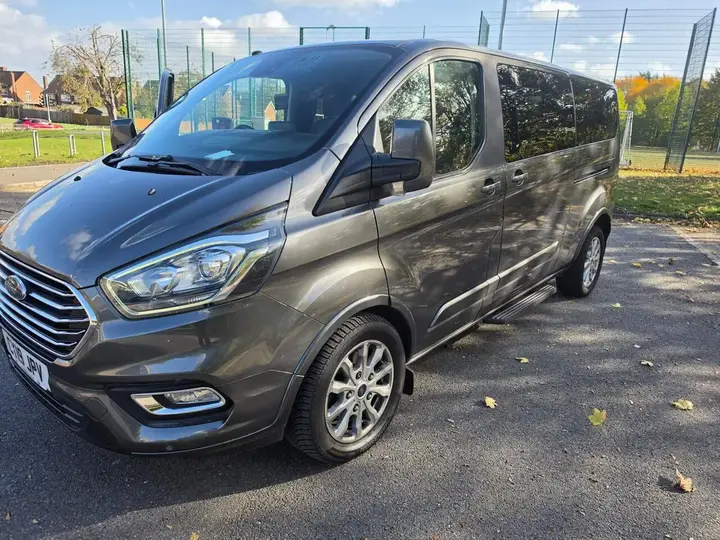 Ford Tourneo Custom 2019 photo 3