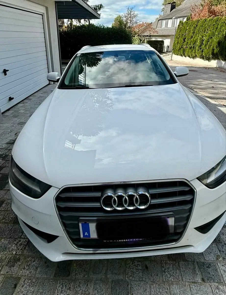 Audi A4 2014 photo 2