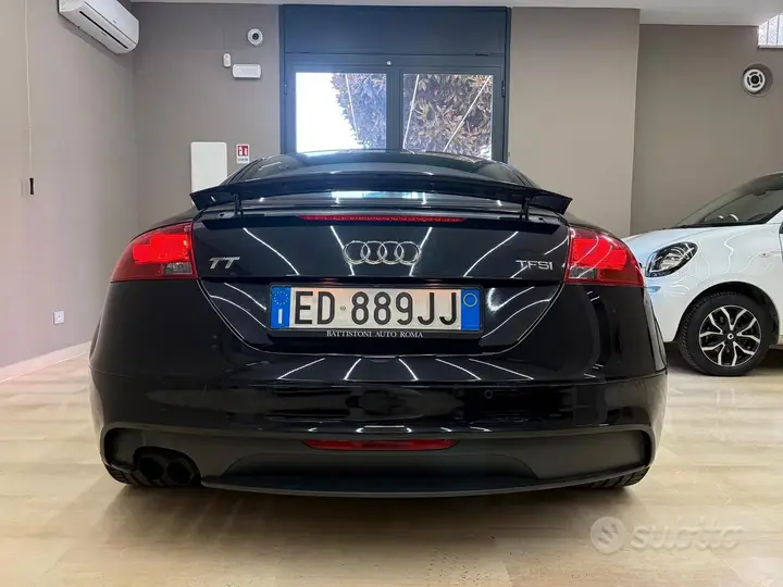 Audi Tt 2010 photo 5