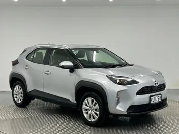 Toyota Yaris Cross 2025 photo 2