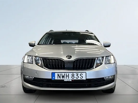 Skoda Octavia 2020 photo 2