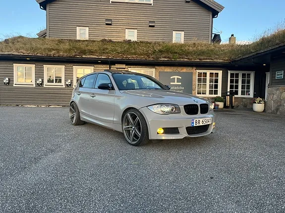 BMW 118D 2008 photo 4