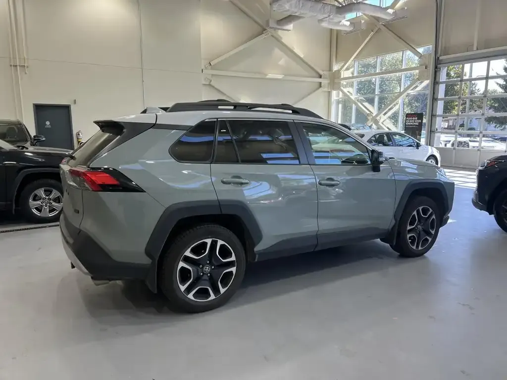 Toyota Rav4 2019 photo 3