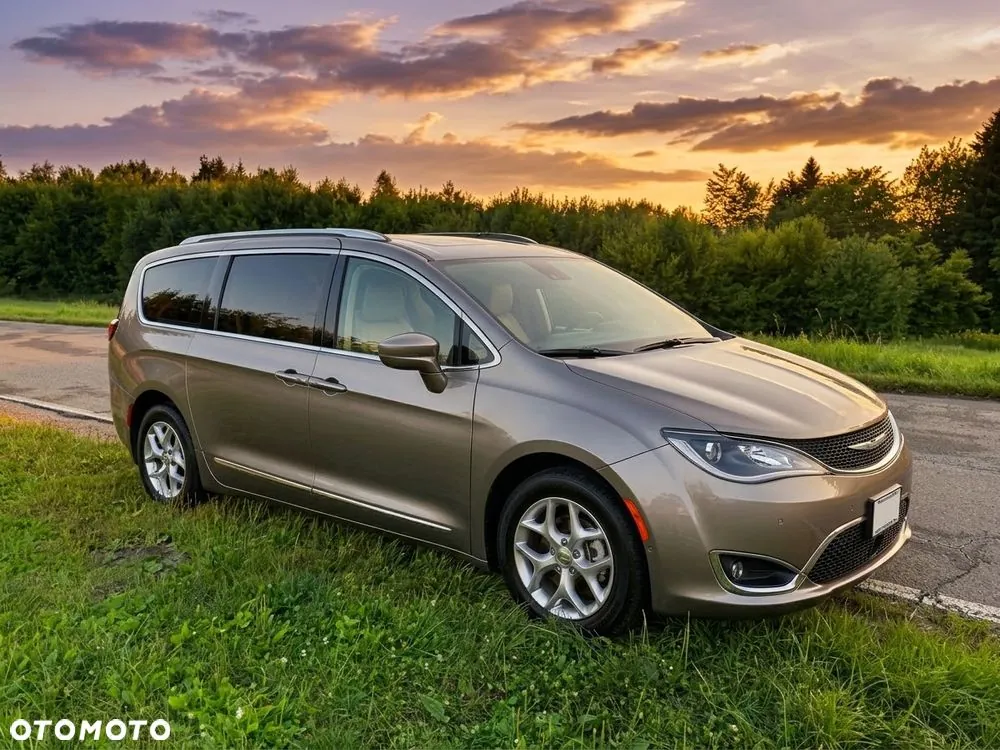 Chrysler Pacifica