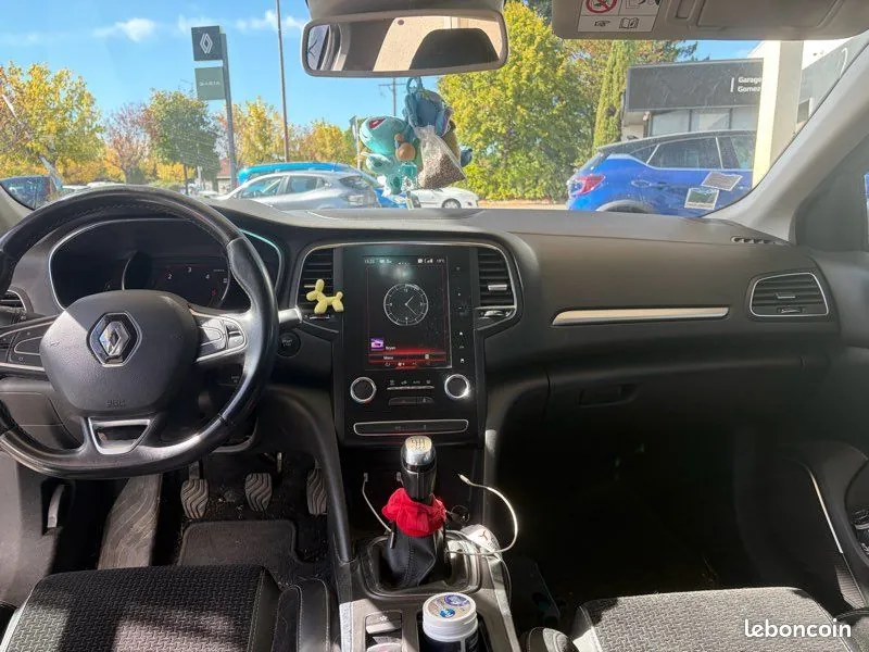 Renault Megane 2019 photo 3
