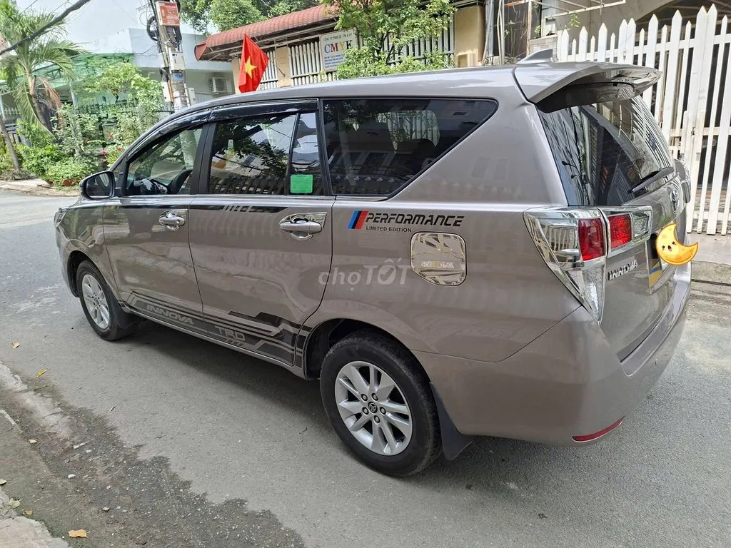 Toyota Innova 2019 photo 5