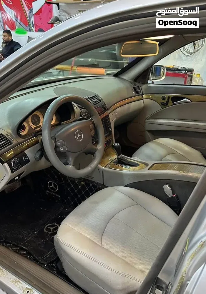 Mercedes-Benz E-Class 2007 photo 4