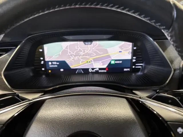 Skoda Octavia 2023 photo 2