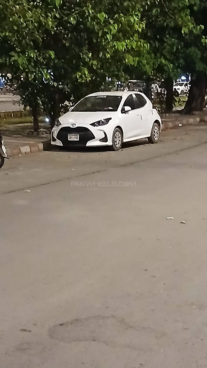 Toyota Yaris Hatchback