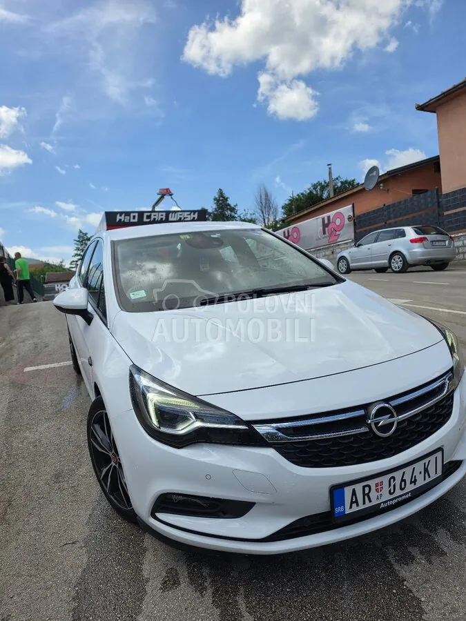 Opel Astra K