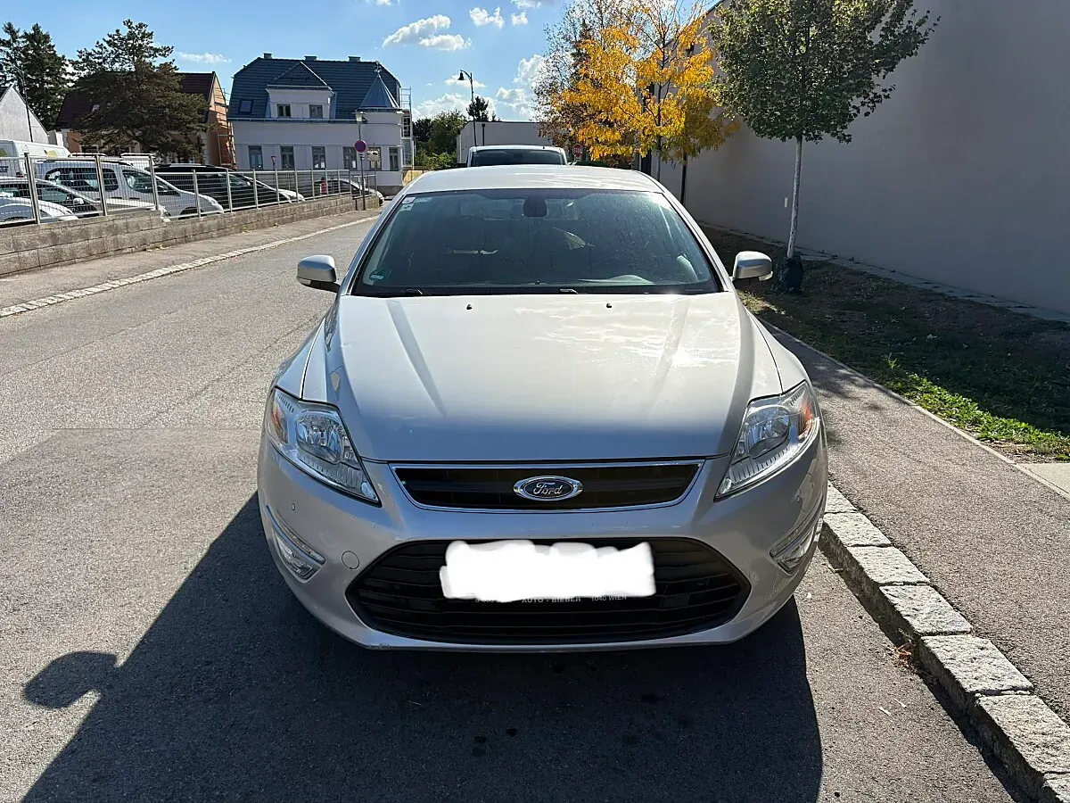 Ford Mondeo 2014 photo 2
