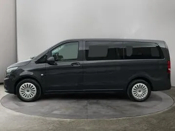 Mercedes-Benz Vito Tourer 2023 photo 2