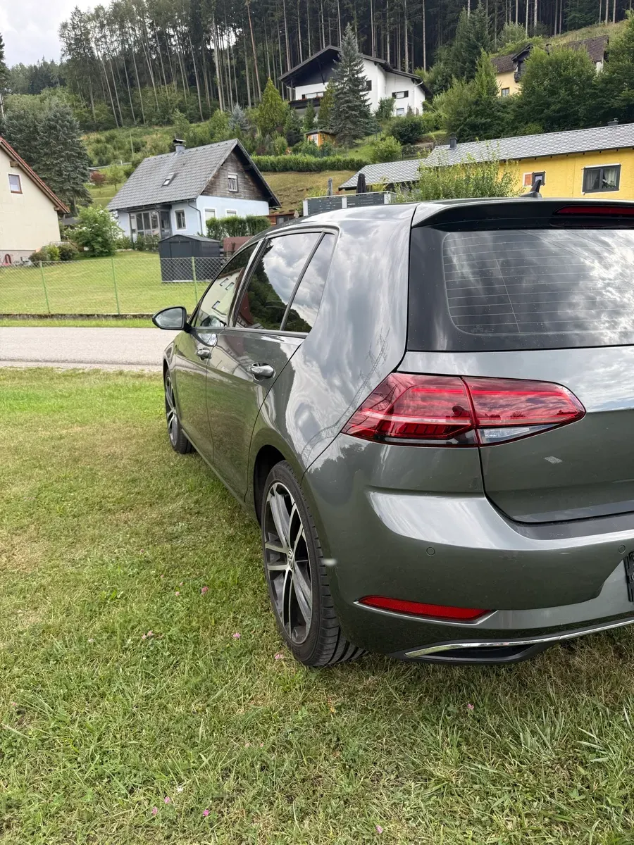 Volkswagen Golf 2018 photo 3