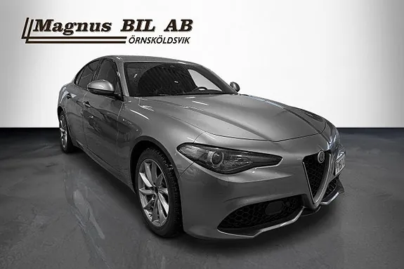 Alfa Romeo Giulia 2019 photo 4