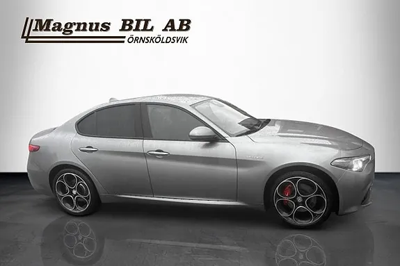 Alfa Romeo Giulia 2019 photo 2