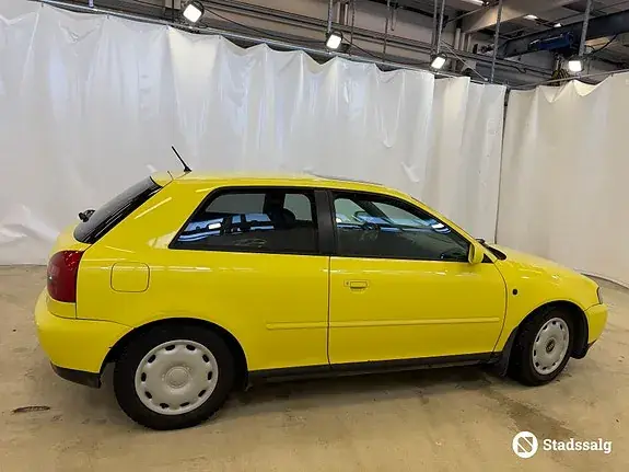 Audi A3 1997 photo 4
