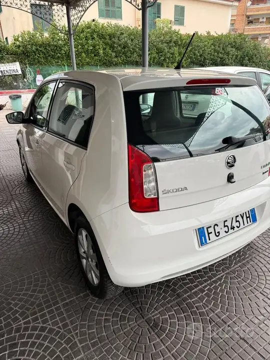 Skoda Citigo 2017 photo 3