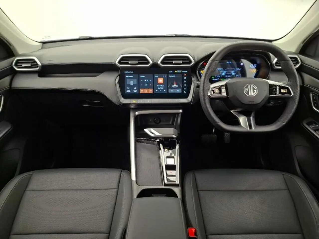 MG Mg Zs 2025 photo 3