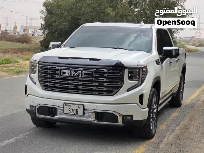 GMC Sierra 2023 photo 2