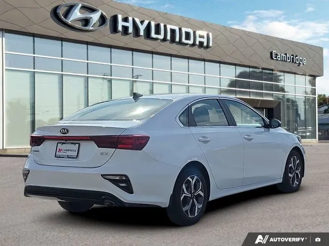 Kia Forte 2021 photo 5