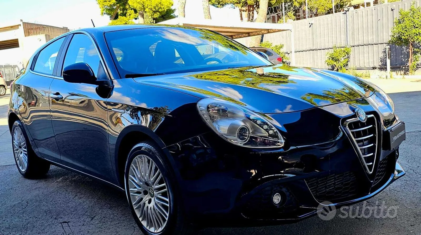 Alfa Romeo Giulietta 2013 photo 2