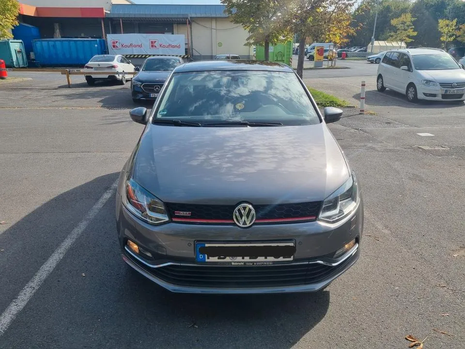 Volkswagen Polo V