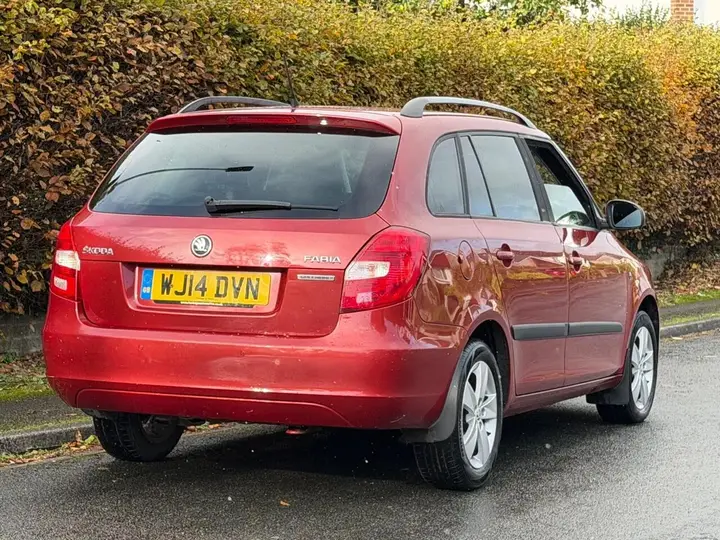 Skoda Fabia 2014 photo 4