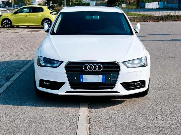 Audi A4 2014 photo 3
