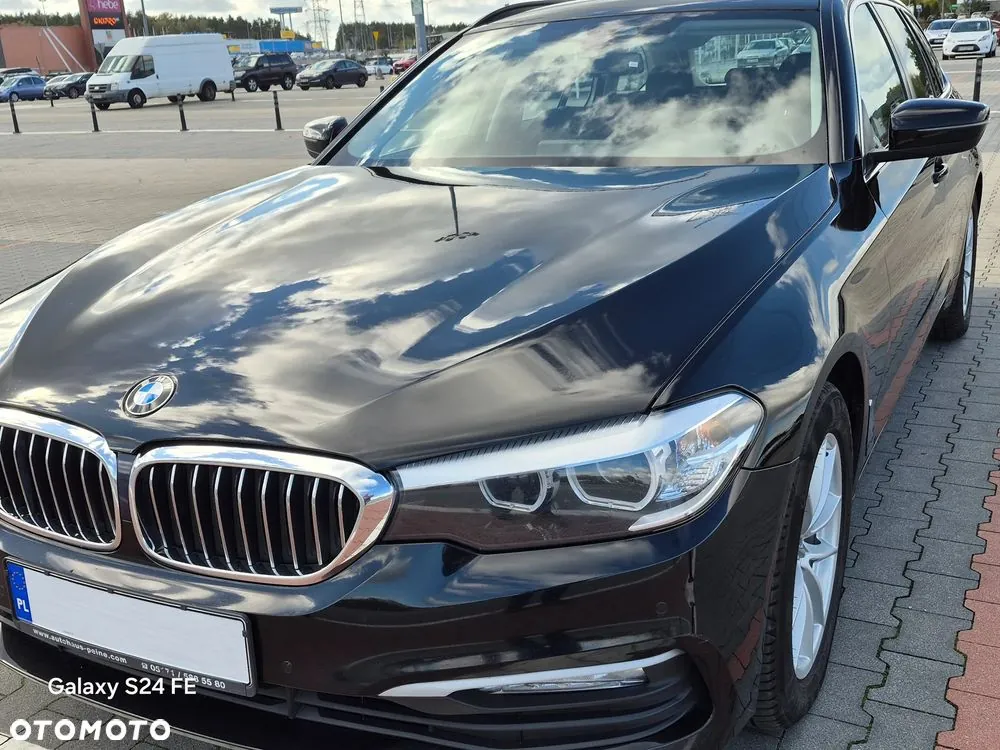 BMW Seria 5 2018 photo 4