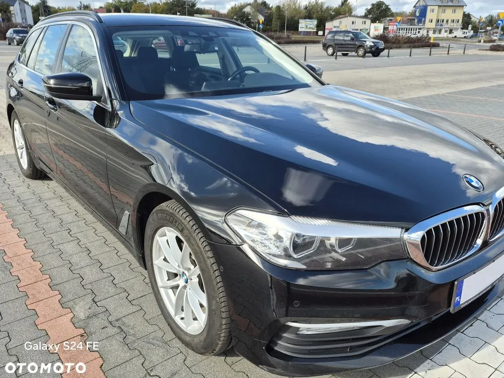 BMW Seria 5 2018 photo 2